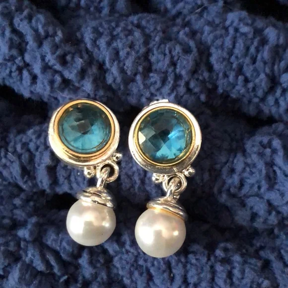 Statement Earrings - Picture 2 of 7